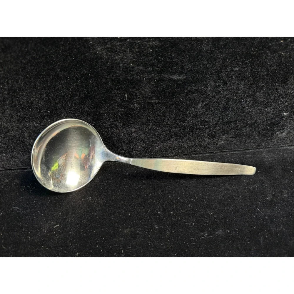 Oneida Community Stainless Frost Fire Ladle Mid Century Modern Gravy Ladle